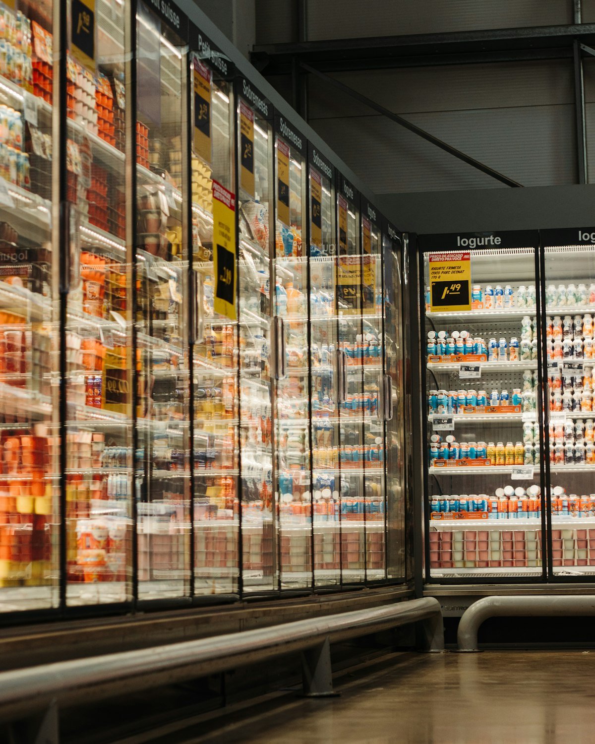 Glass refrigerated retail display cases